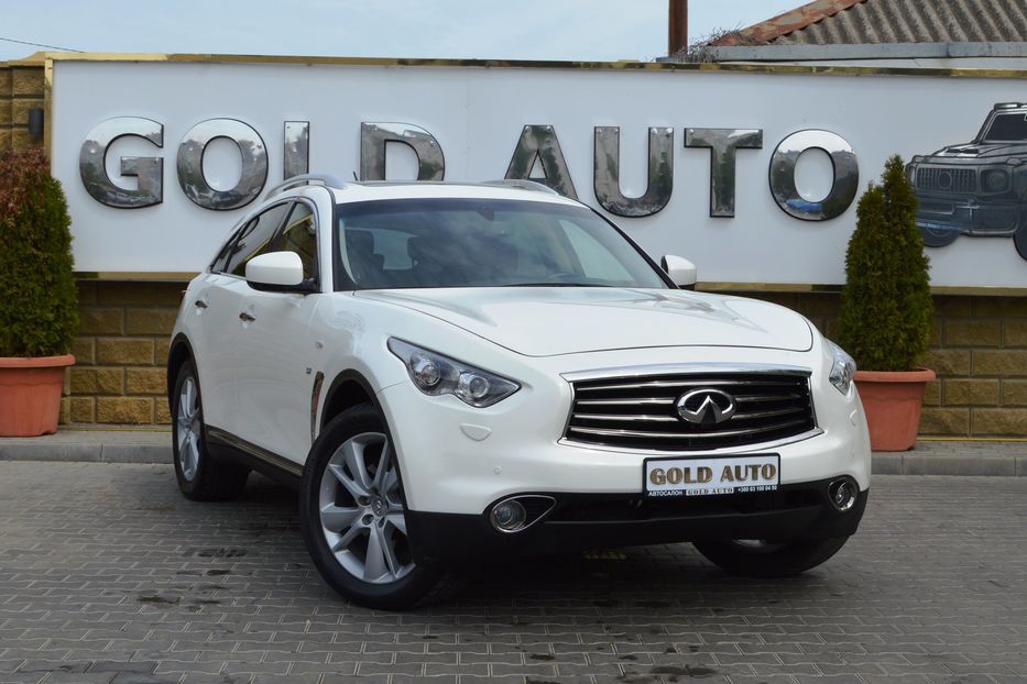 Продам Infiniti QX70 2013 года в Одессе