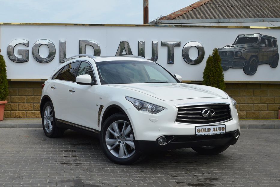 Продам Infiniti QX70 2013 года в Одессе
