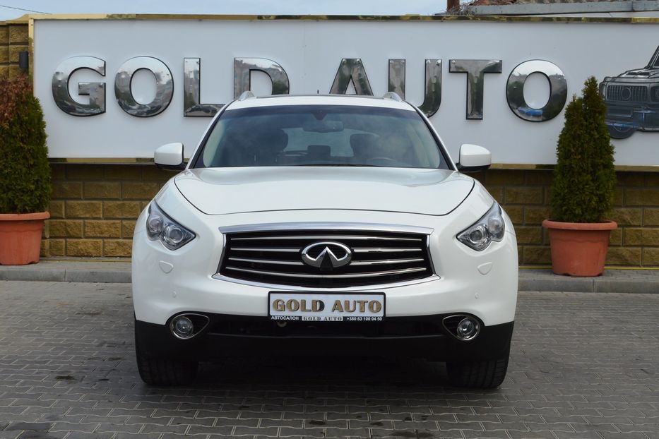 Продам Infiniti QX70 2013 года в Одессе