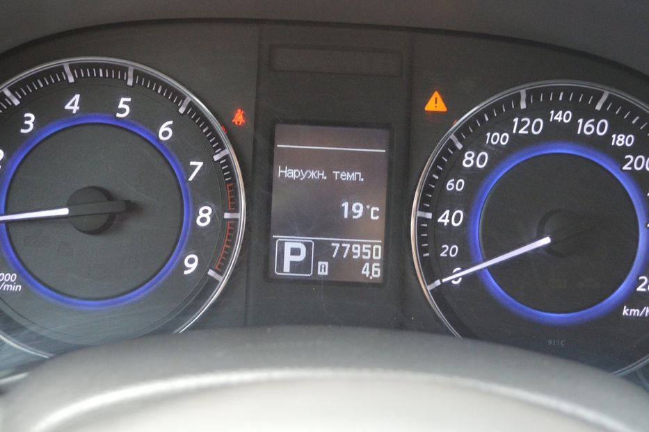 Продам Infiniti QX70 2013 года в Одессе