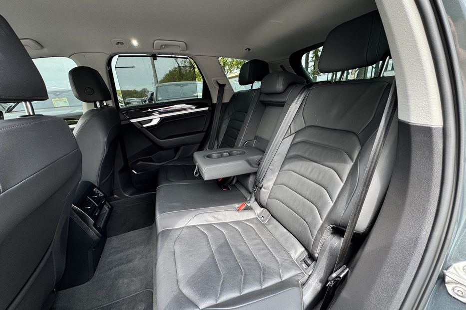 Продам Volkswagen Touareg 2020 года в г. Умань, Черкасская область