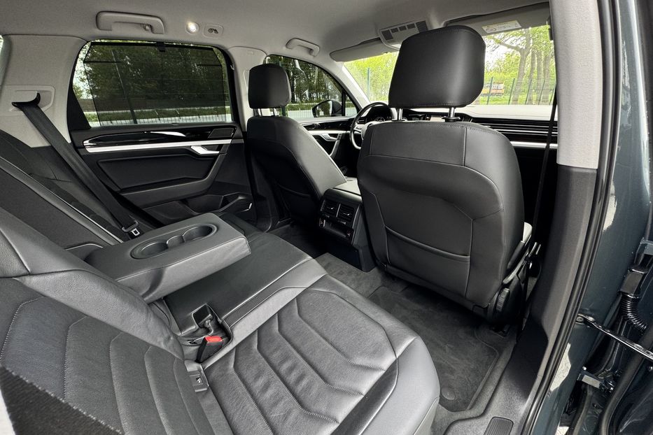 Продам Volkswagen Touareg 2020 года в г. Умань, Черкасская область