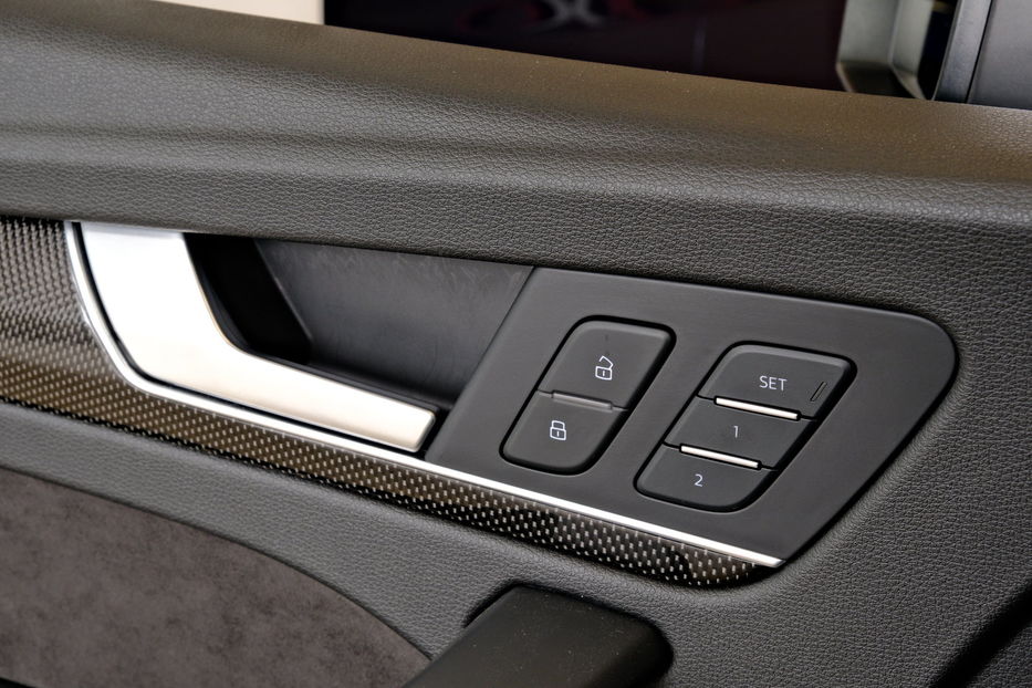 Продам Audi SQ 5 2019 года в Одессе