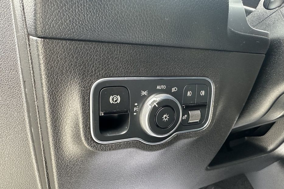 Продам Mercedes-Benz GL-Class GLB250 2019 года в Киеве