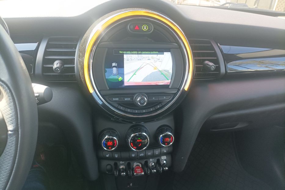 Продам MINI Cooper S максимал 2020 года в Одессе