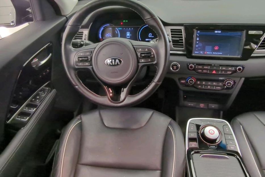 Продам Kia Niro Niro EV 64kWh 2020 года в Житомире