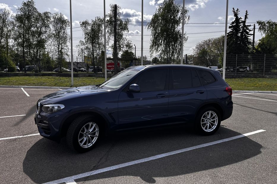 Продам BMW X3 LED NAVI KLIMA HYBRYD 4X4 2021 года в Житомире