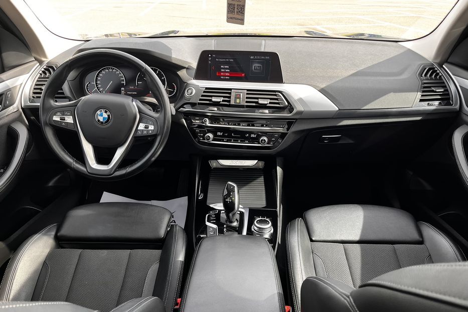 Продам BMW X3 LED NAVI KLIMA HYBRYD 4X4 2021 года в Житомире