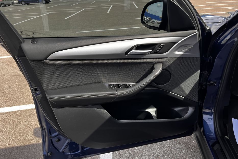 Продам BMW X3 LED NAVI KLIMA HYBRYD 4X4 2021 года в Житомире