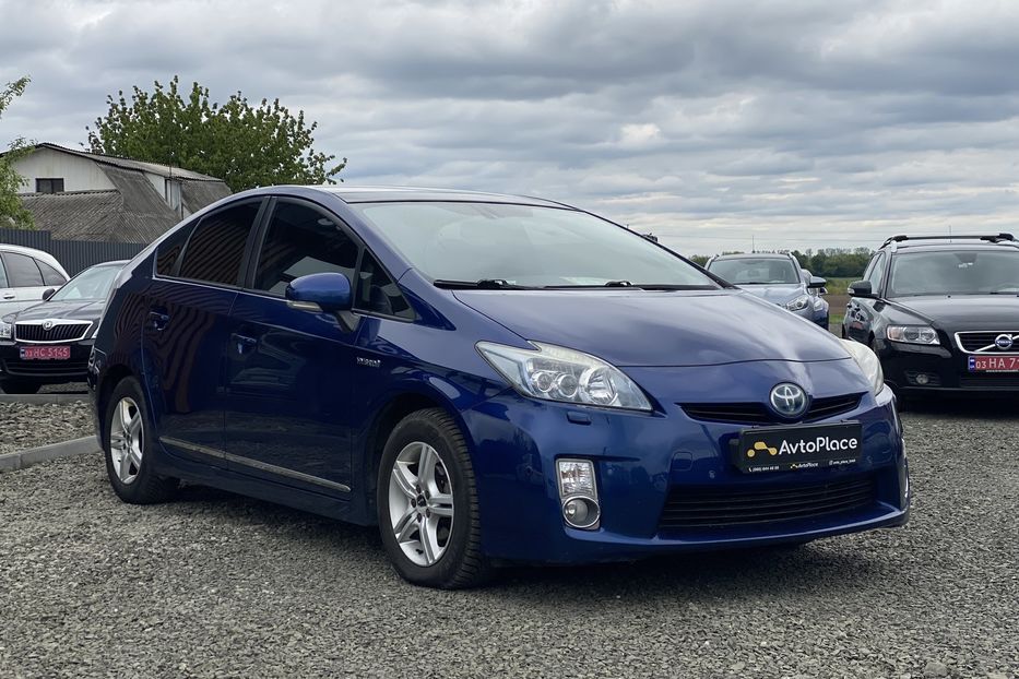 Продам Toyota Prius 2010 года в Луцке