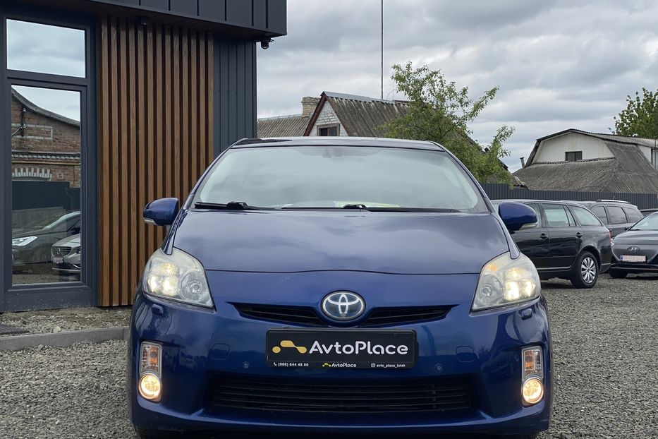 Продам Toyota Prius 2010 года в Луцке
