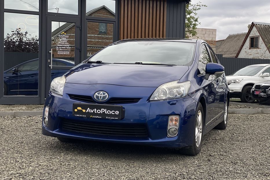Продам Toyota Prius 2010 года в Луцке