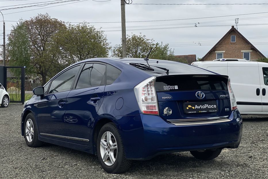 Продам Toyota Prius 2010 года в Луцке