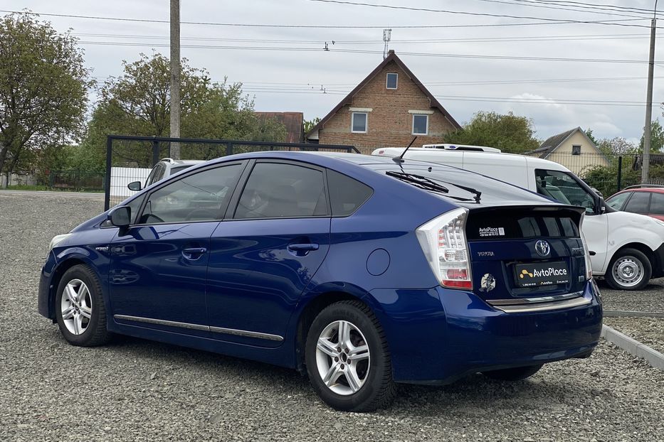 Продам Toyota Prius 2010 года в Луцке