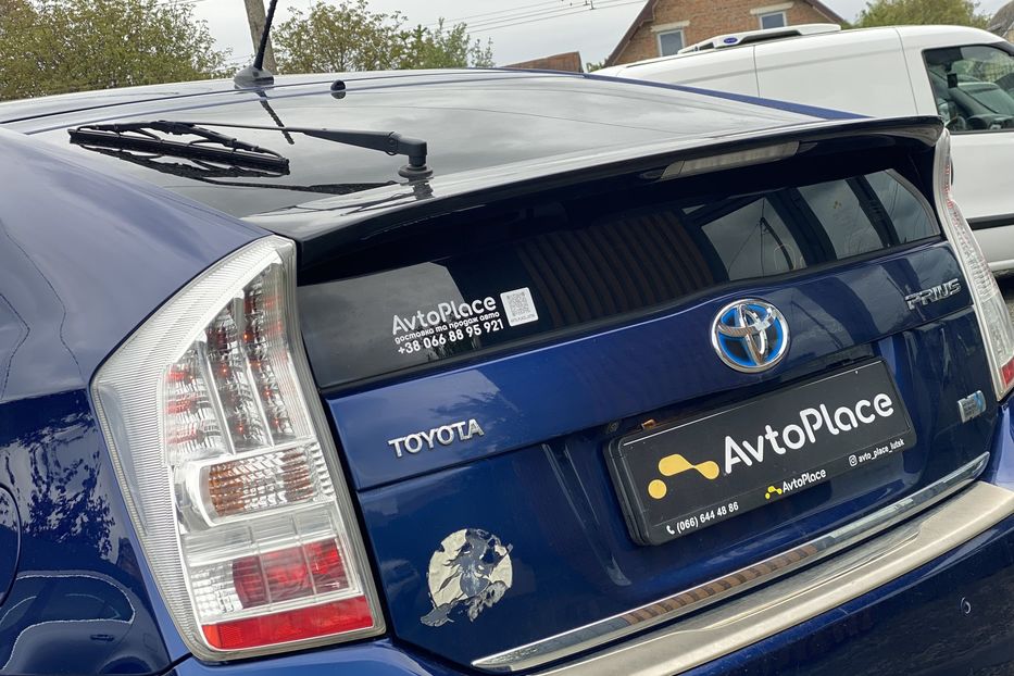 Продам Toyota Prius 2010 года в Луцке