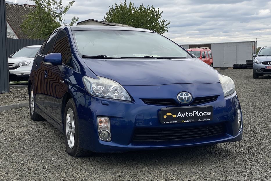 Продам Toyota Prius 2010 года в Луцке