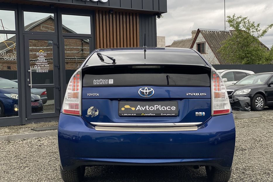 Продам Toyota Prius 2010 года в Луцке
