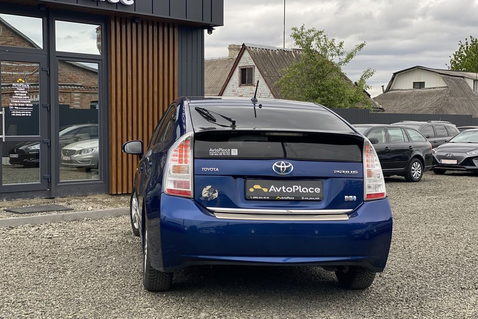 Продам Toyota Prius 2010 года в Луцке