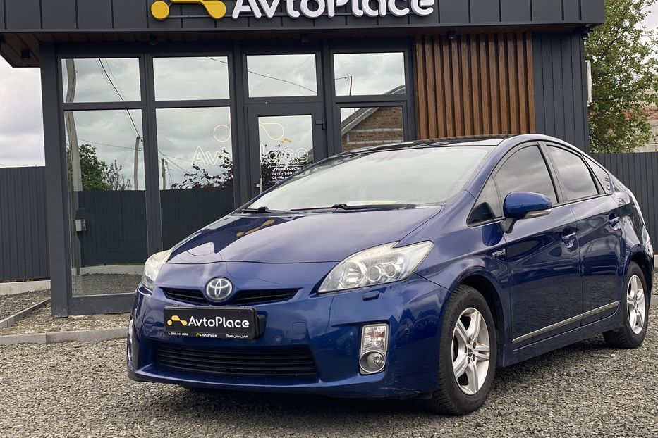 Продам Toyota Prius 2010 года в Луцке