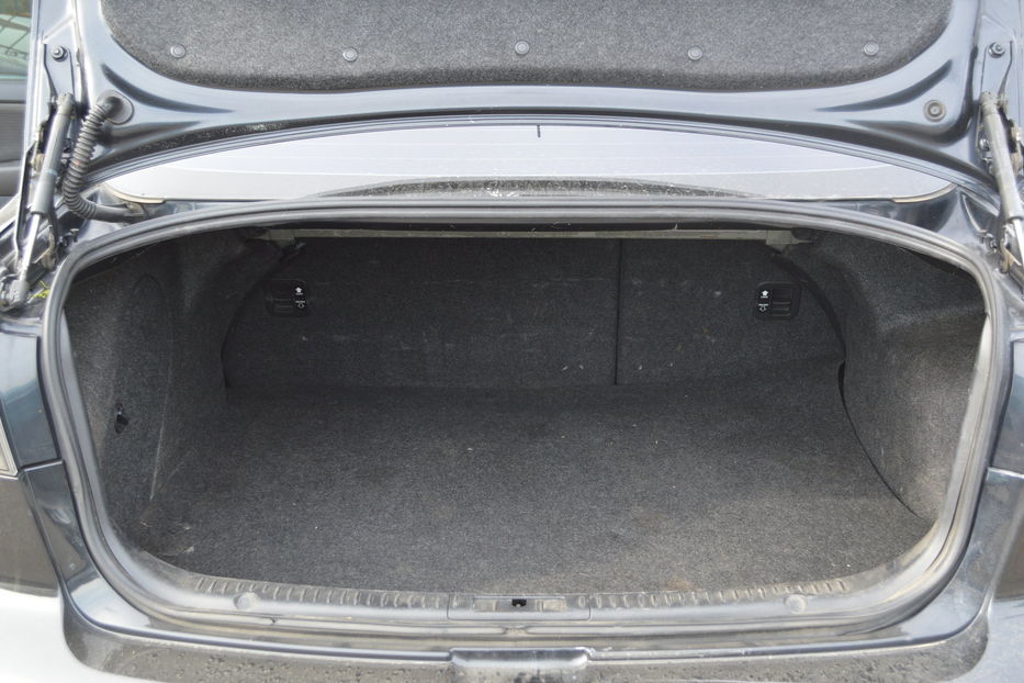 Продам Mazda 3 2008 года в Одессе