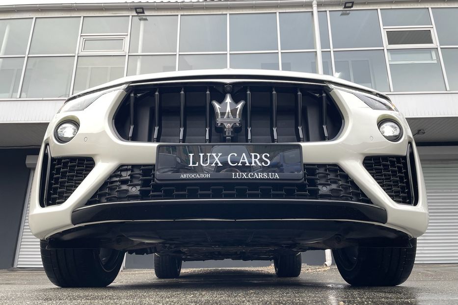 Продам Maserati Levante Modena 2022 года в Киеве