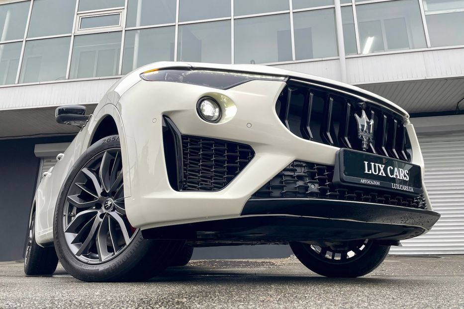 Продам Maserati Levante Modena 2022 года в Киеве