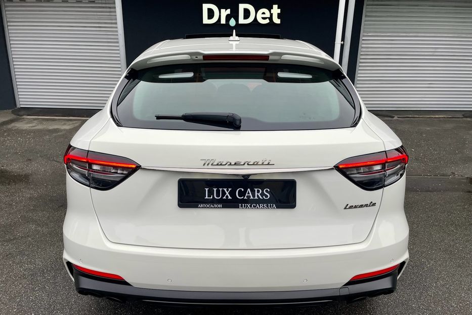 Продам Maserati Levante Modena 2022 года в Киеве