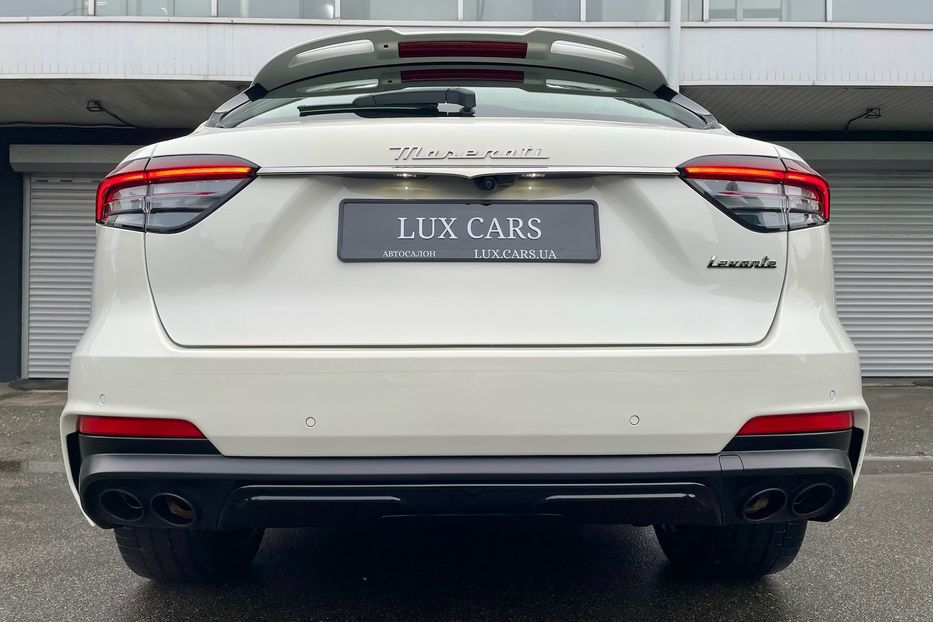 Продам Maserati Levante Modena 2022 года в Киеве