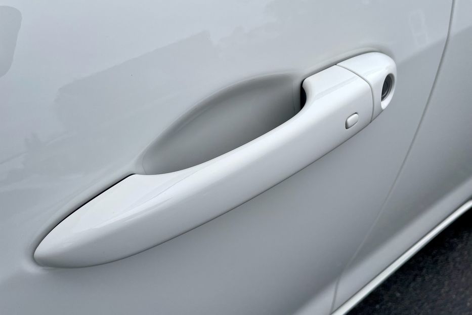 Продам Maserati Levante Modena 2022 года в Киеве