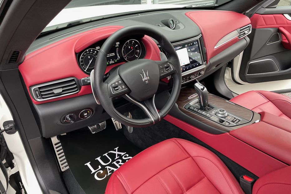 Продам Maserati Levante Modena 2022 года в Киеве
