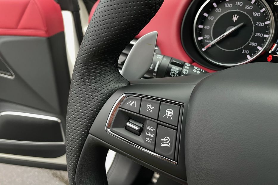 Продам Maserati Levante Modena 2022 года в Киеве