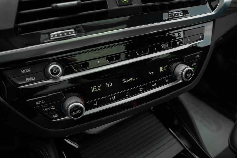 Продам BMW X4 M40I 2020 года в Черновцах
