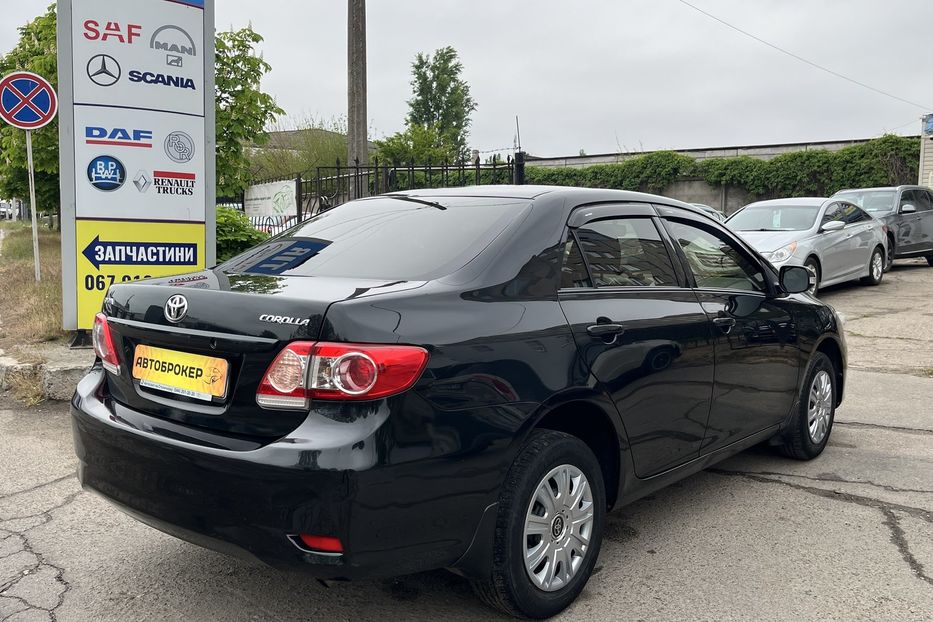 Продам Toyota Corolla Офіційна 2013 года в Николаеве
