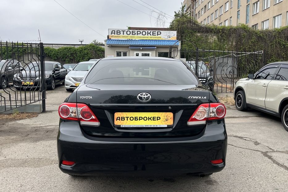 Продам Toyota Corolla Офіційна 2013 года в Николаеве