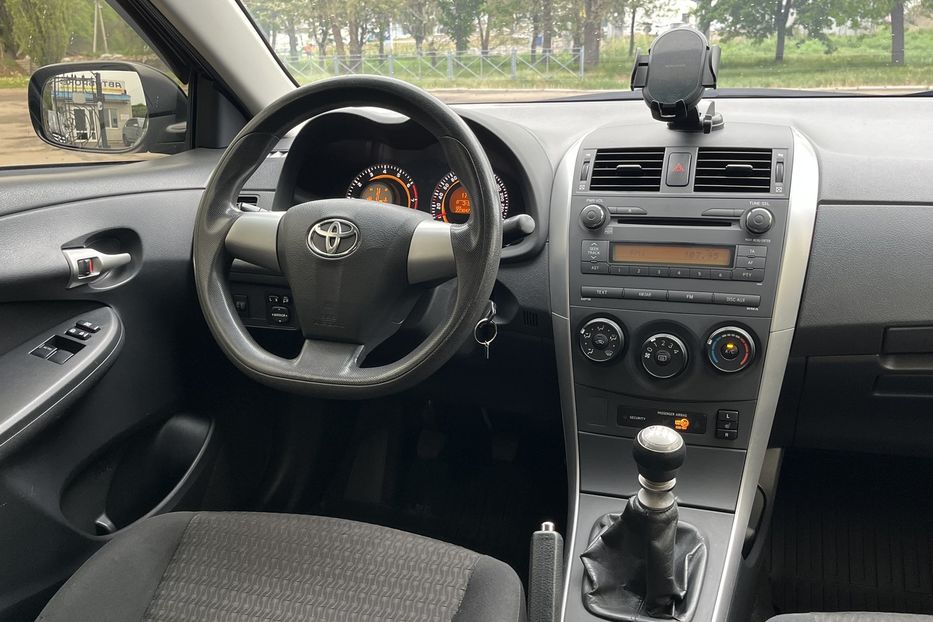 Продам Toyota Corolla Офіційна 2013 года в Николаеве