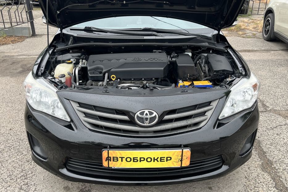 Продам Toyota Corolla Офіційна 2013 года в Николаеве