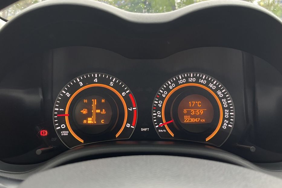 Продам Toyota Corolla Офіційна 2013 года в Николаеве