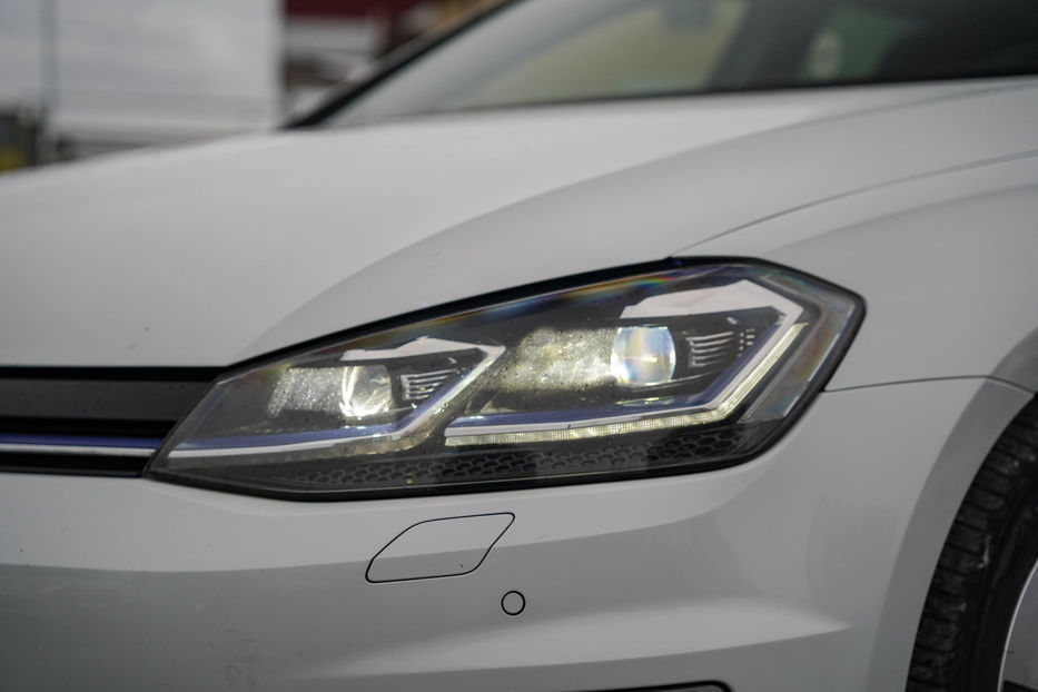 Продам Volkswagen e-Golf 2018 года в Черновцах