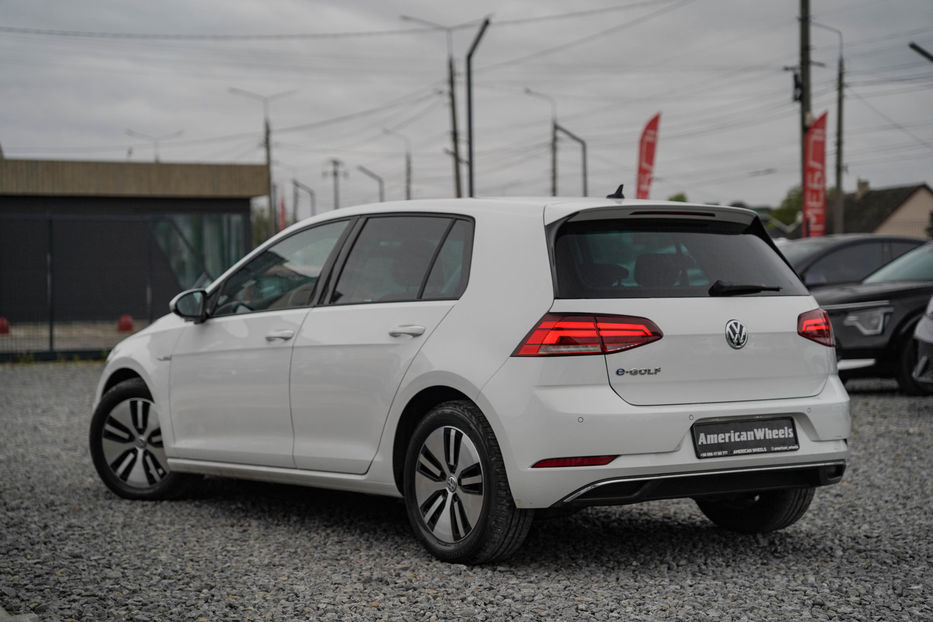 Продам Volkswagen e-Golf 2018 года в Черновцах
