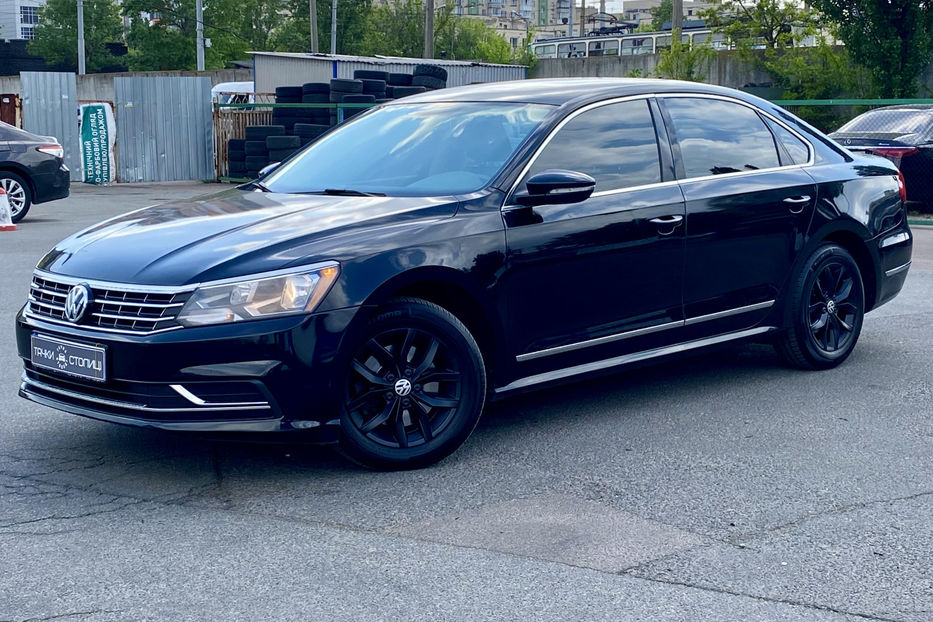 Продам Volkswagen Passat B7 2016 года в Киеве