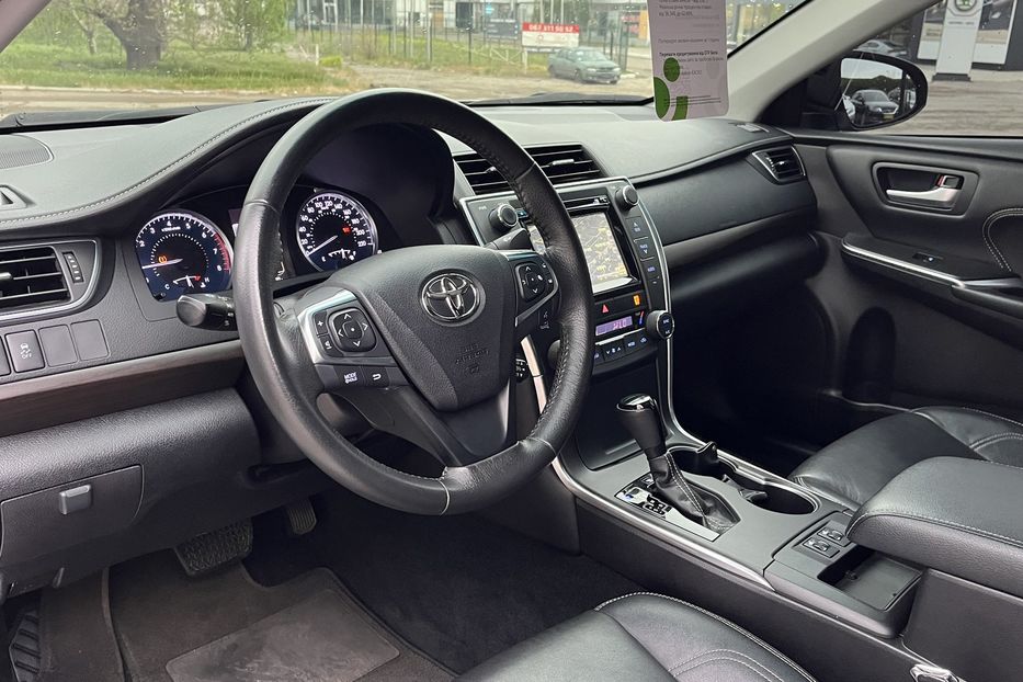 Продам Toyota Camry Full 2016 года в Николаеве