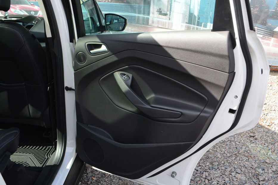 Продам Ford C-Max 2015 года в Киеве