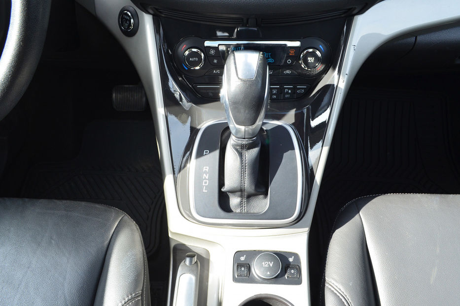 Продам Ford C-Max 2015 года в Киеве