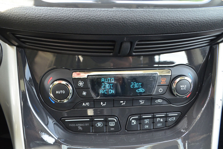 Продам Ford C-Max 2015 года в Киеве