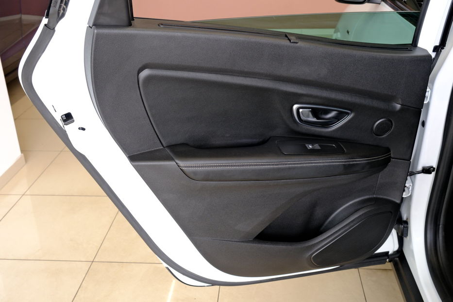 Продам Renault Scenic 2018 года в Одессе