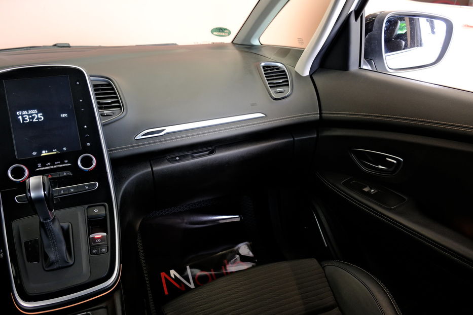 Продам Renault Scenic 2018 года в Одессе