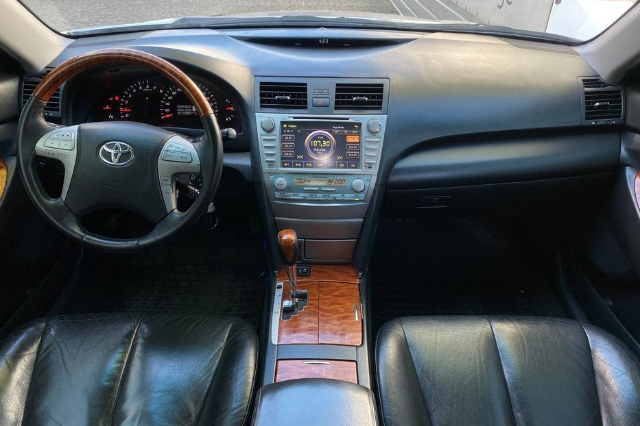 Продам Toyota Camry 2007 года в Днепре
