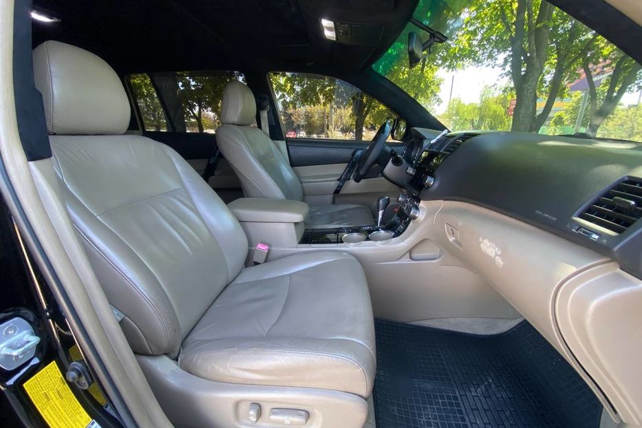 Продам Toyota Highlander 2008 года в Днепре