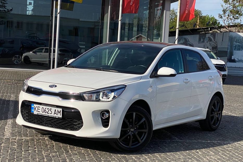 Продам Kia Rio 2017 года в Днепре