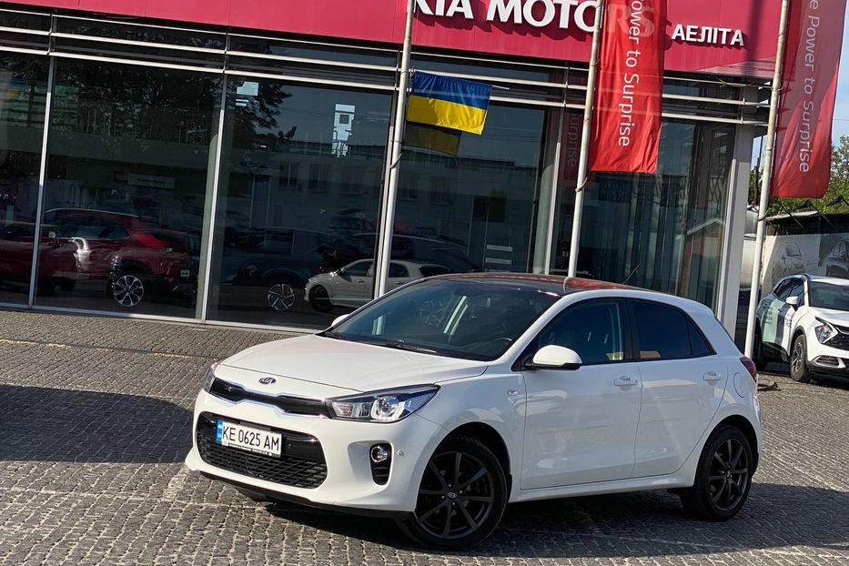 Продам Kia Rio 2017 года в Днепре